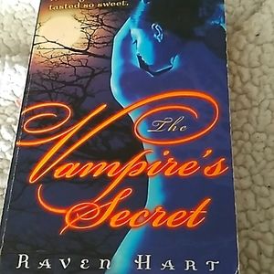 (10/$10) The Vampire's Secret by Raven Hart